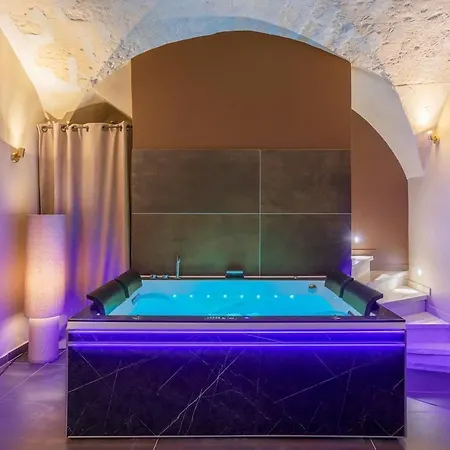 La Voute - & Balneo Privative Proche De Montpellier Apartment